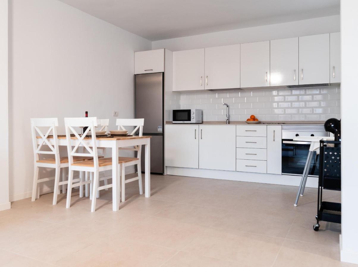 Homeforguest Atico Martina Con Terraza En Los Cristianos Los Cristianos  Luaran gambar