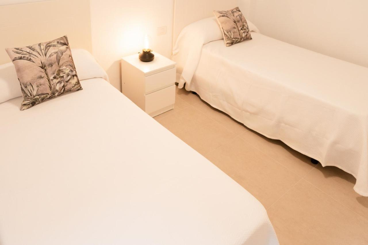 Homeforguest Atico Martina Con Terraza En Los Cristianos Los Cristianos  Luaran gambar