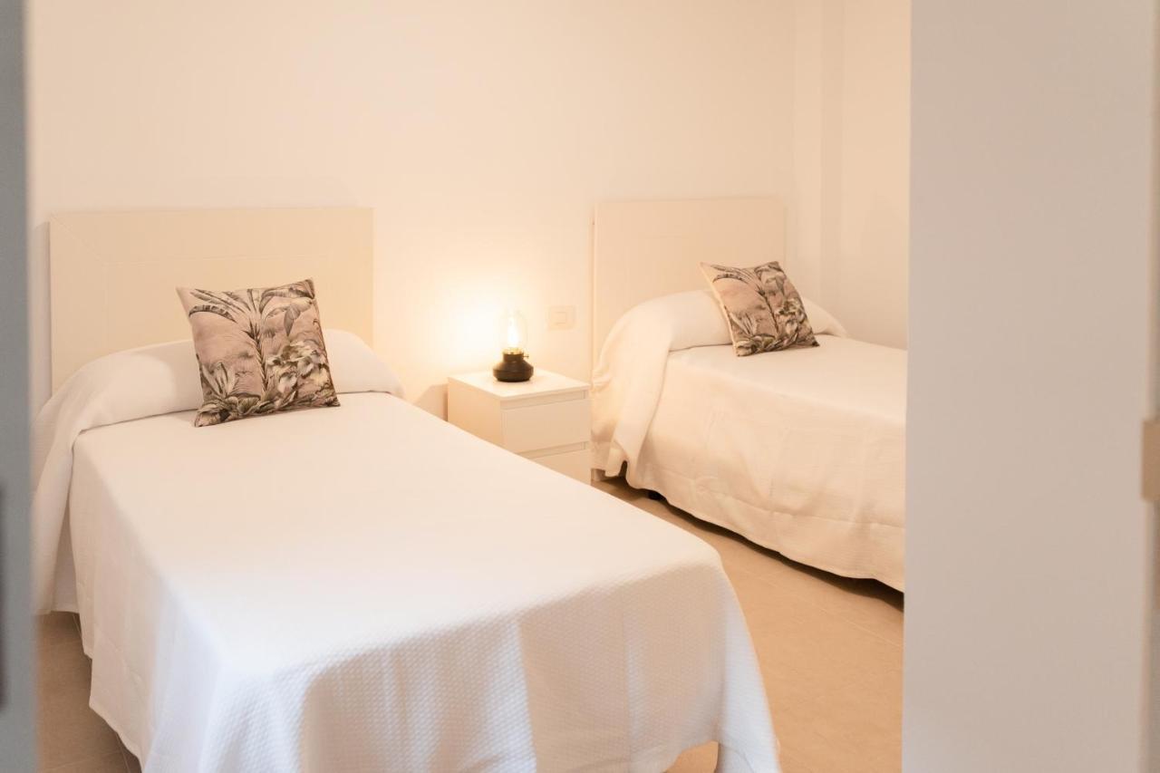 Homeforguest Atico Martina Con Terraza En Los Cristianos Los Cristianos  Luaran gambar